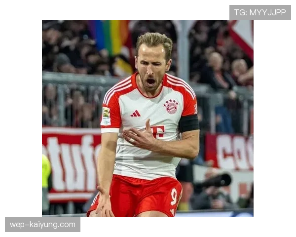 哈里·凯恩的无球跑动与空间利用能力是否契合现代前锋的核心要求